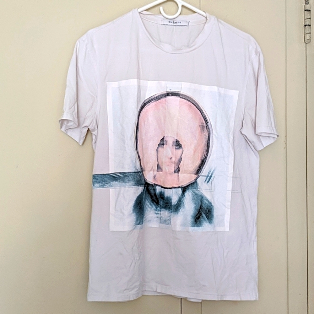 Givenchy Paris Tshirt